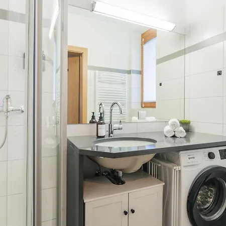 アパート Alpstay Platzhirsch - Modern 2-bedroom Family With Garden