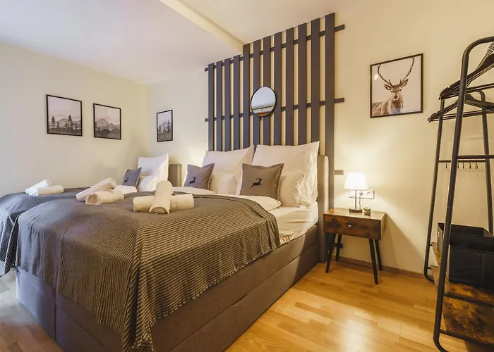 Alpstay Platzhirsch - Modern 2-bedroom Family With Garden Appartement